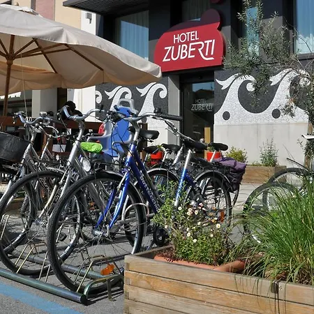 Hotel Lacroma Bio & Grado