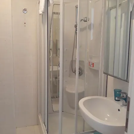 Hotel Lacroma Bio & 3*