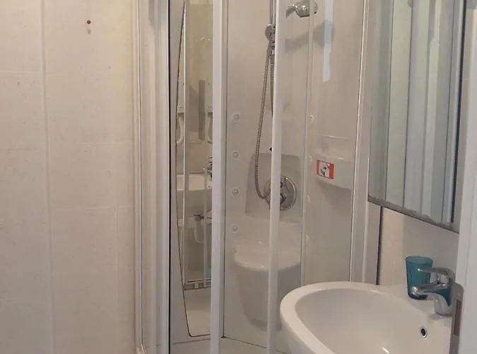 Hotel Lacroma Bio & 3*